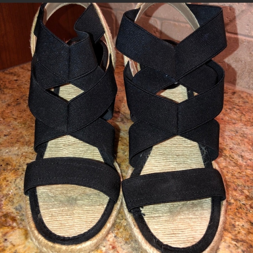 ISO- black Nine West espadrille